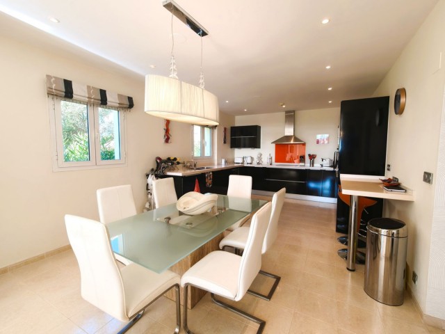 Appartement avec 2 Chambres  à San Roque Club