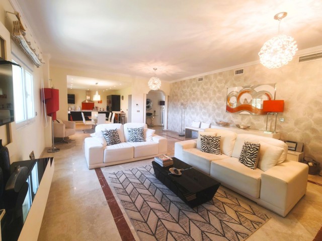 Appartement avec 2 Chambres  à San Roque Club