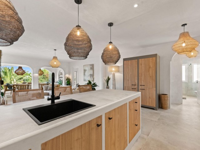 4 Bedrooms Townhouse in El Chaparral