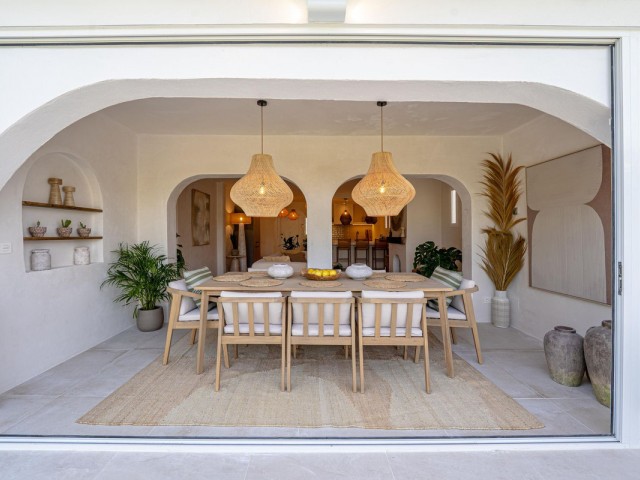 4 Bedrooms Townhouse in El Chaparral