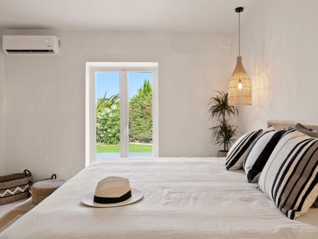 4 Bedrooms Townhouse in El Chaparral