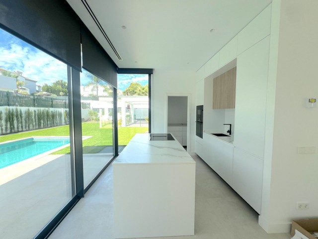 5 Slaapkamer Villa in Atalaya
