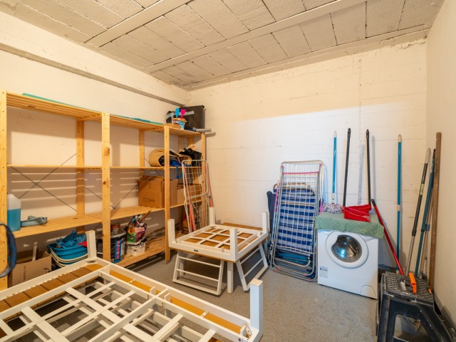 Apartamento con 3 Dormitorios  en Estepona