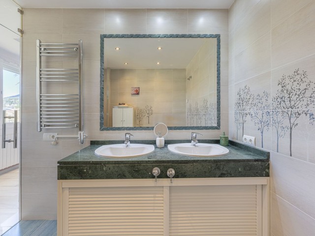 3 Slaapkamer Rijtjeshuis in Marbella