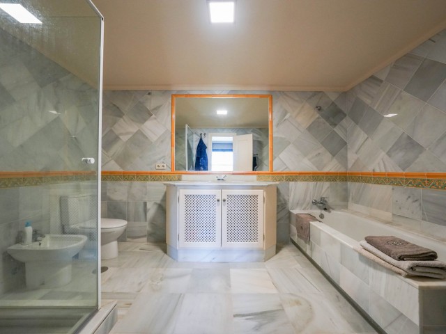 2 Slaapkamer Appartement in Monte Halcones