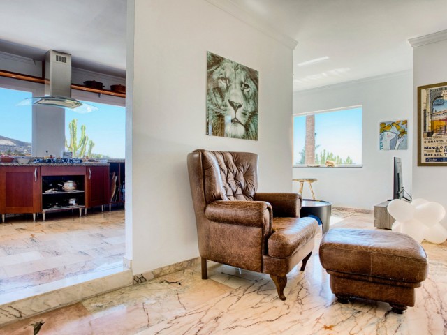 5 Bedrooms Villa in Torremuelle