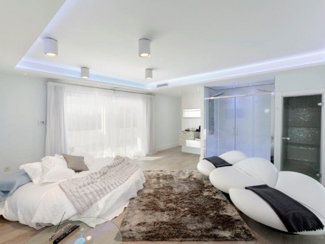 6 Sovrums Villa i Sierra Blanca