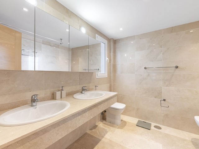 Appartement avec 3 Chambres  à La Mairena