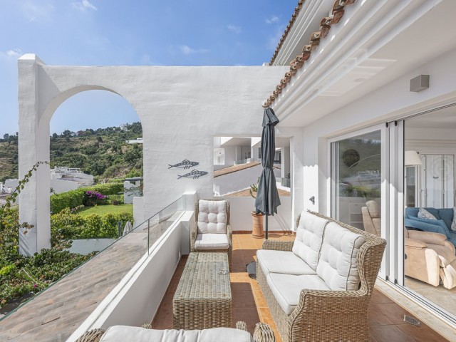 Apartment, La Mairena, R5173501