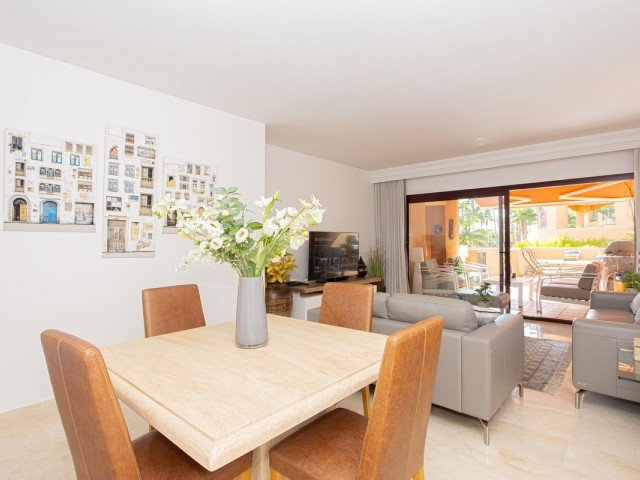 2 Slaapkamer Appartement in Los Flamingos