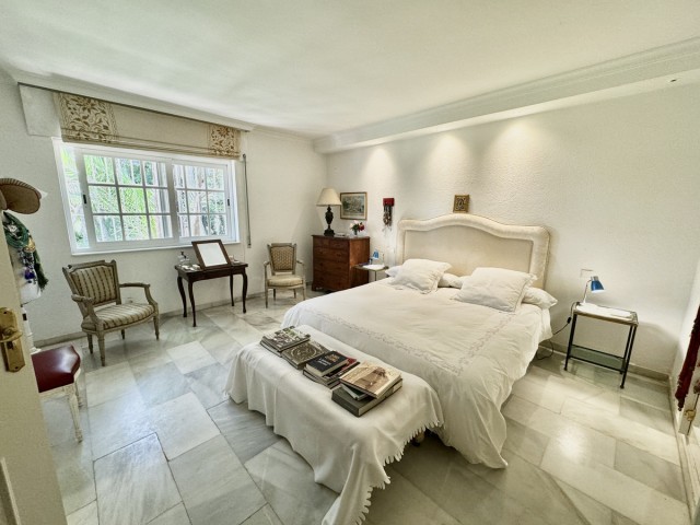 6 Bedrooms Villa in San Pedro de Alcántara