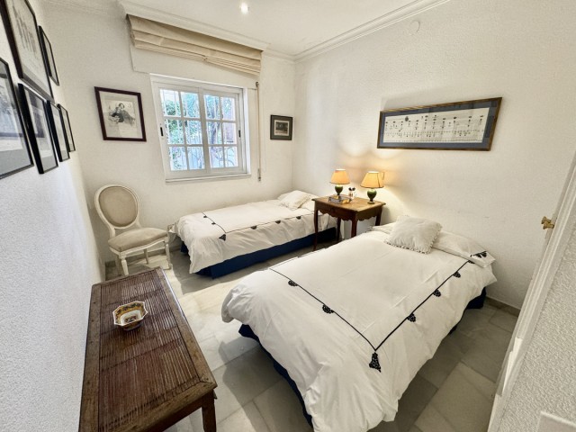 6 Bedrooms Villa in San Pedro de Alcántara