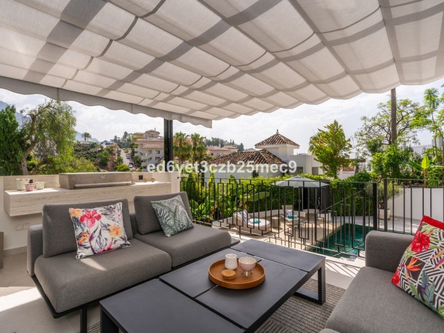 5 Soveroms Villa i Nueva Andalucía