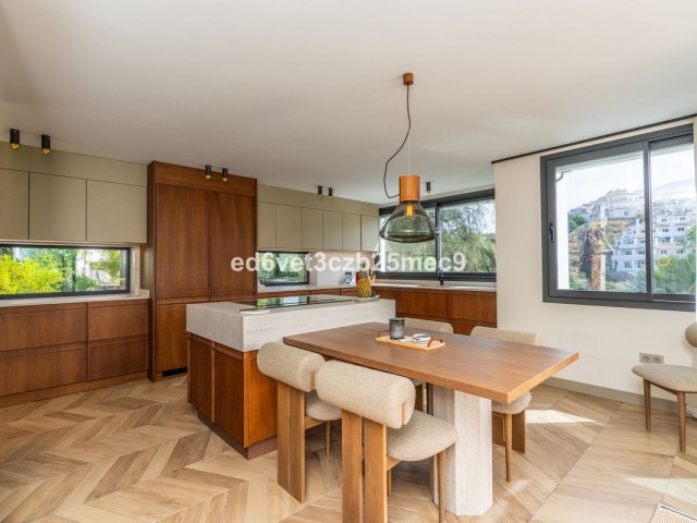 5 Soveroms Villa i Nueva Andalucía