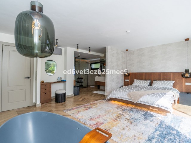 5 Soveroms Villa i Nueva Andalucía