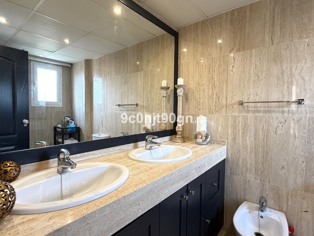 2 Soveroms Leilighet i Elviria