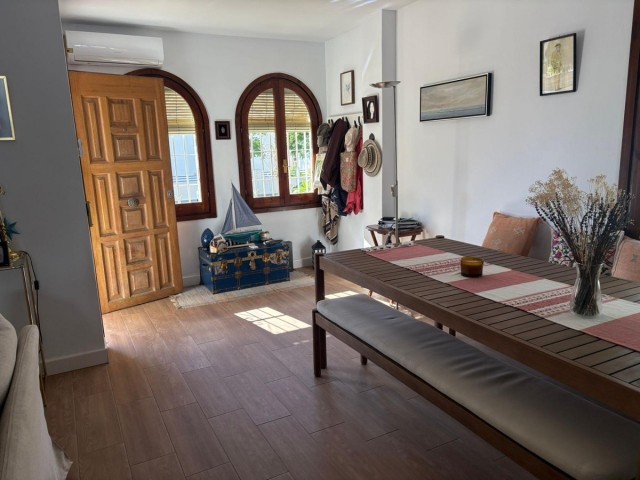 4 Schlafzimmer Villa in La Colina