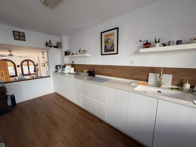 4 Schlafzimmer Villa in La Colina