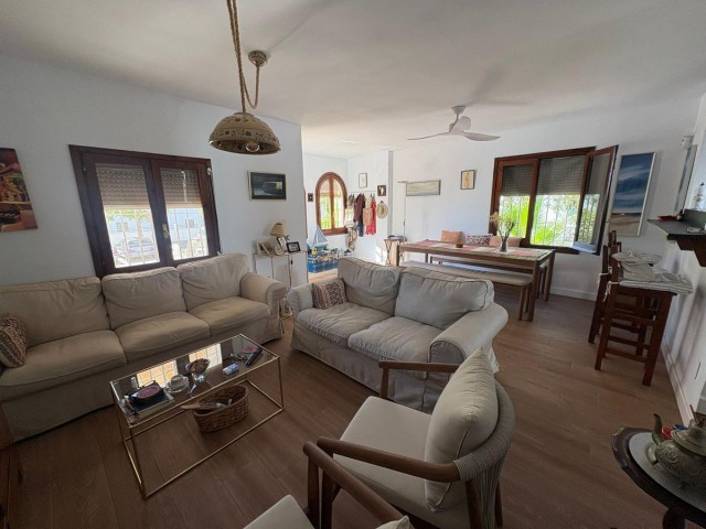 4 Schlafzimmer Villa in La Colina