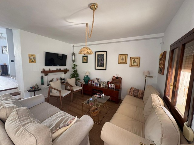 4 Schlafzimmer Villa in La Colina