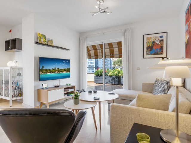 4 Bedrooms Apartment in Benalmadena