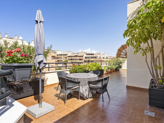 4 Bedrooms Apartment in Benalmadena