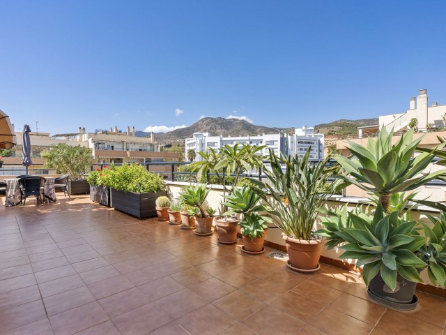 4 Bedrooms Apartment in Benalmadena