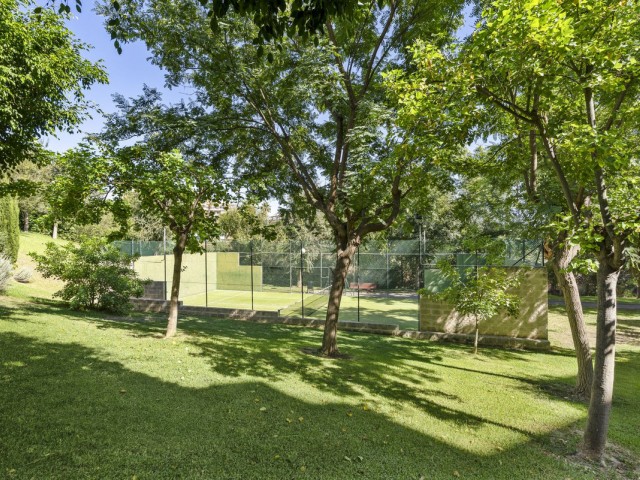 4 Bedrooms Apartment in Benalmadena