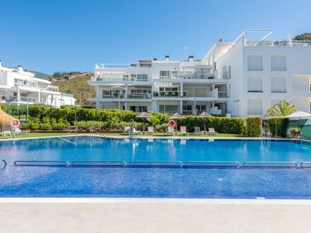 2 Bedrooms Apartment in Benahavís