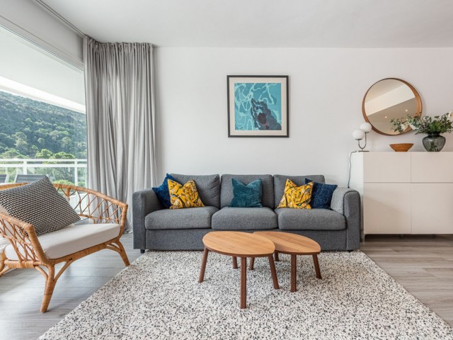 2 Bedrooms Apartment in Benahavís