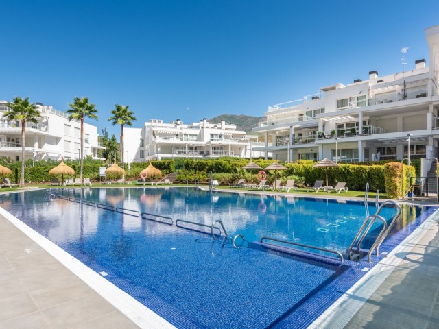 2 Bedrooms Apartment in Benahavís