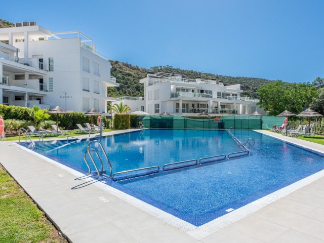 2 Bedrooms Apartment in Benahavís