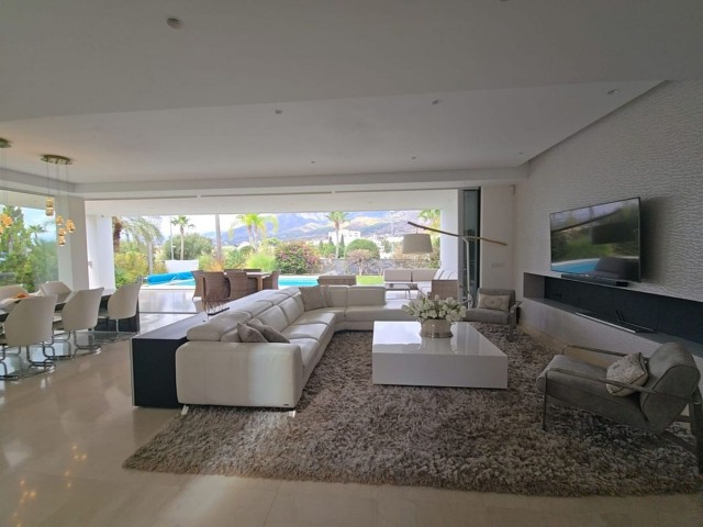 3 Bedrooms Villa in Río Real