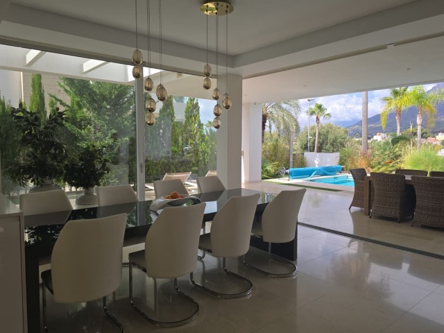 3 Bedrooms Villa in Río Real