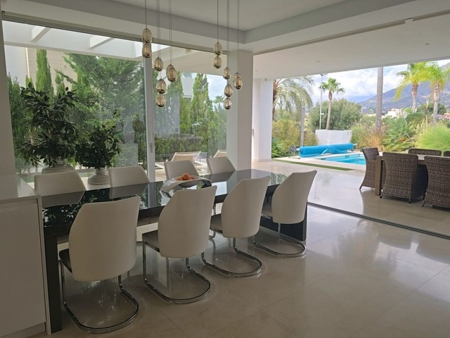3 Bedrooms Villa in Río Real