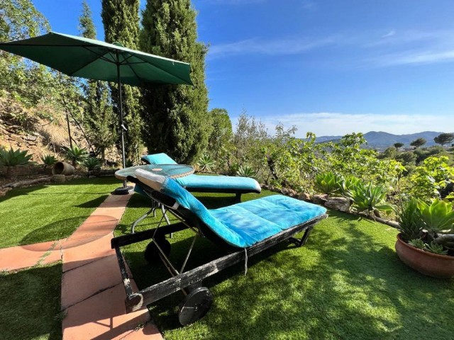 4 Bedrooms Villa in Mijas