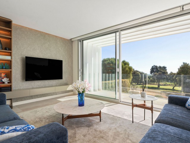 5 Bedrooms Villa in Sotogrande