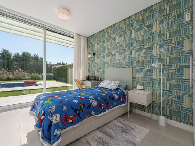 5 Bedrooms Villa in Sotogrande