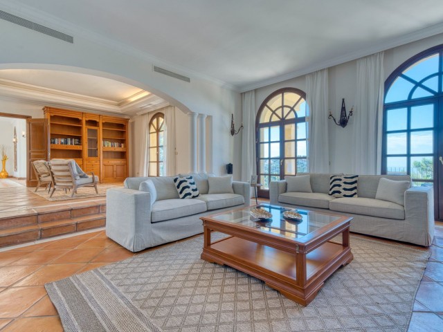 6 Makuuhuoneen Huvila La Zagaleta