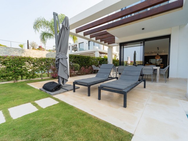 5 Bedrooms Villa in Cabopino