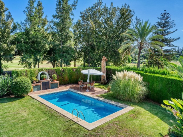 4 Soveroms Villa i Nueva Andalucía