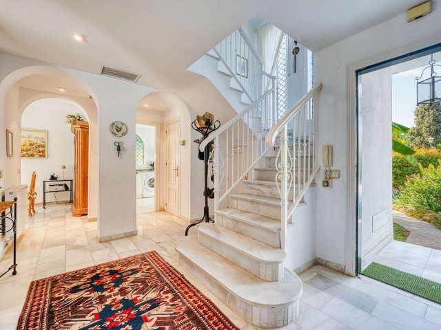 4 Soveroms Villa i Nueva Andalucía