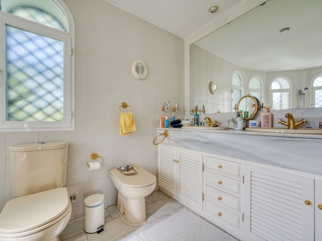 4 Soveroms Villa i Nueva Andalucía