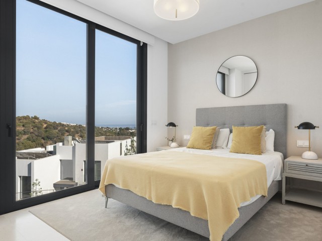 Villa con 5 Dormitorios  en Cabopino