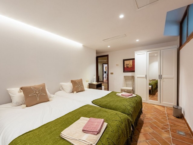 5 Schlafzimmer Villa in Casares Playa