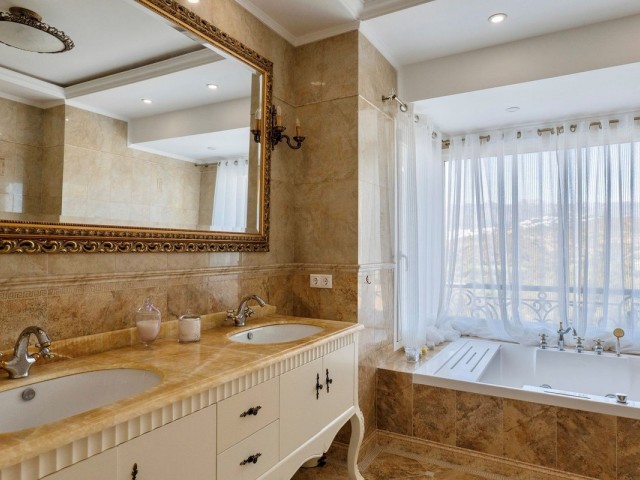 4 Bedrooms Villa in El Rosario