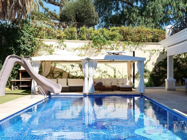 4 Bedrooms Villa in El Rosario