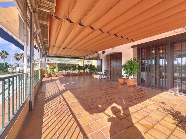 Commercial avec 0 Chambres  à Diana Park