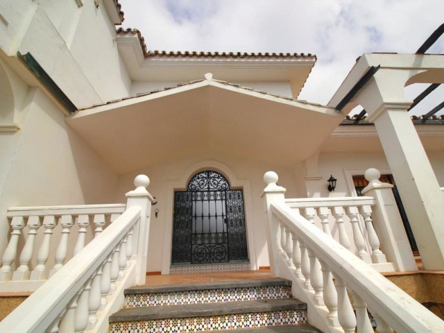 6 Sovrums Villa i Benalmadena
