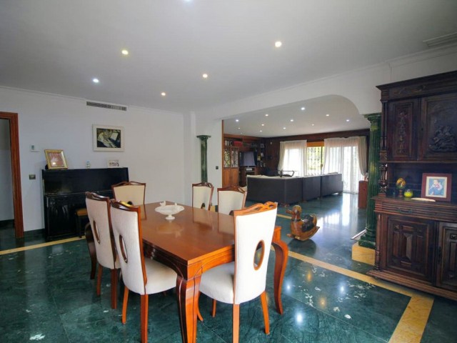 6 Sovrums Villa i Benalmadena